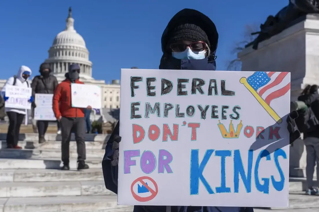 federal-employees